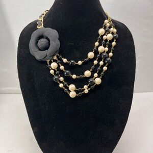 Source Unknown Black and Gold Floral Pearl Necklace
